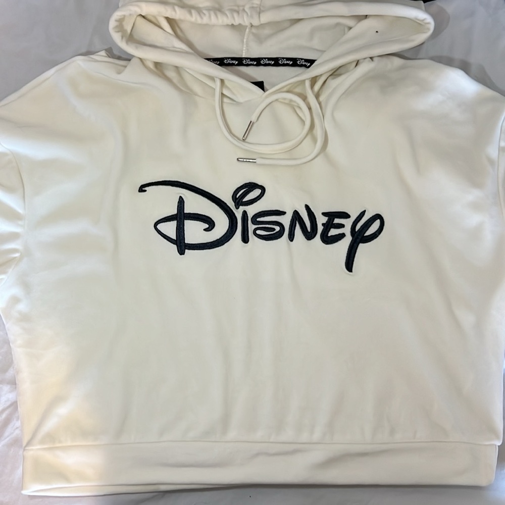 Disney women’s sleepwear set